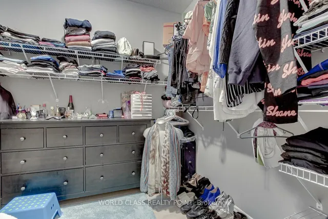 Additional image 19 of 621 Florencedale Cres