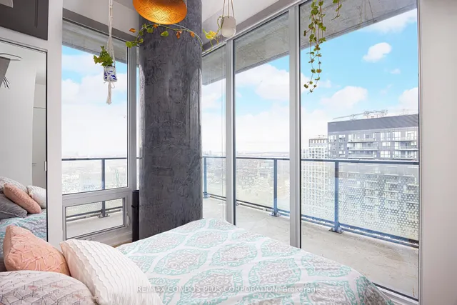 Additional image 16 of 125 Blue Jays Way Unit 5303