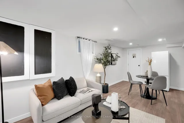 Additional image 30 of 95 Lightbourn Ave