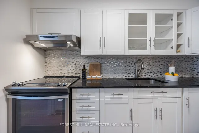 Primary image of 360 Ridelle Ave Unit 915
