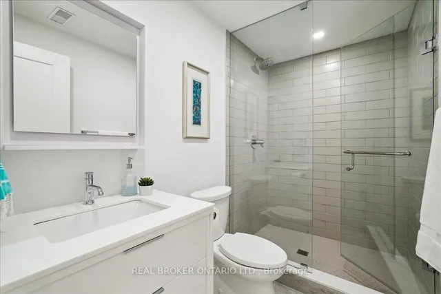 Additional image 28 of 43 Vanevery St