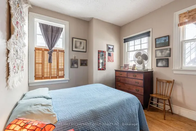 Additional image 12 of 177 Markland St