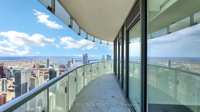 Additional image 28 of 197 Yonge St Unit 5905