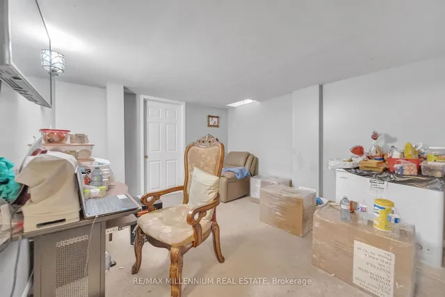 Additional image 40 of 86 Cookview Dr