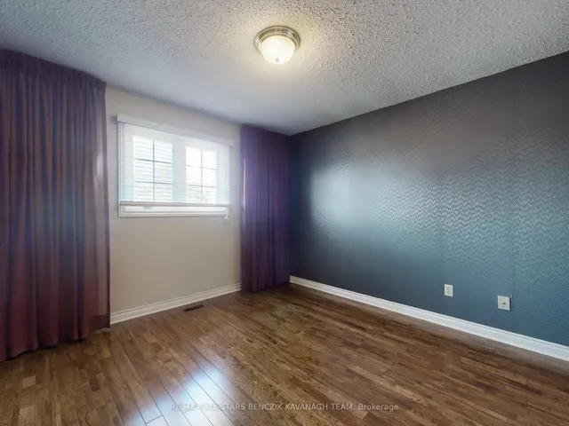 Additional image 17 of 33 Evenwood Ave