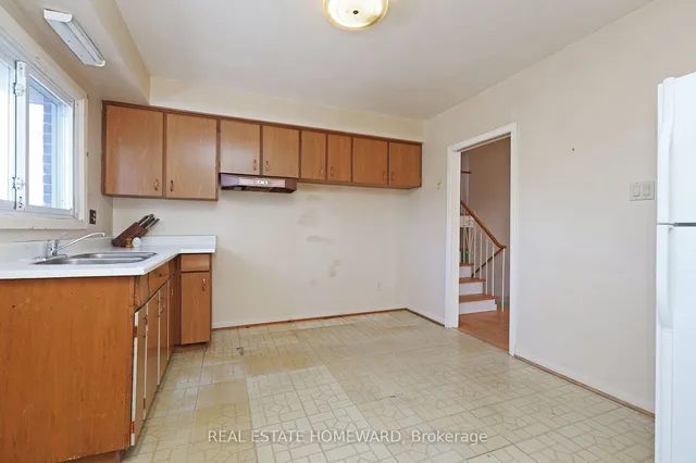 Additional image 15 of 36 Manorglen Cres