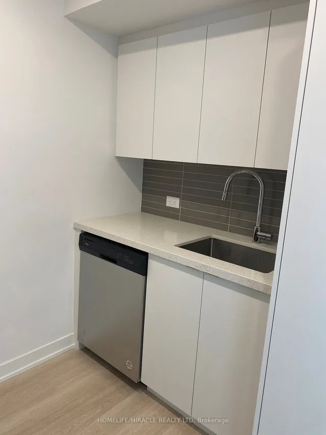 Additional image 15 of 30 Tretti Way Unit 911