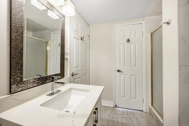 Additional image 21 of 298 JARVIS ST St Unit 604