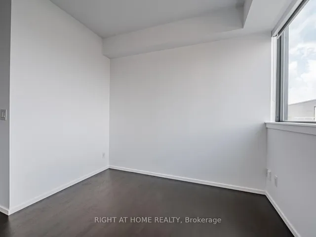 Additional image 20 of 8 charlotte St Unit 1603