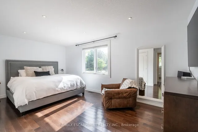 Additional image 10 of 534 Evans Rd