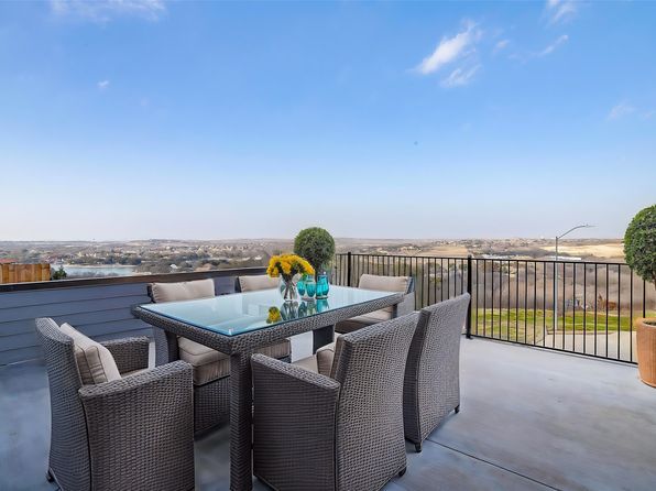 9077 Quarry Hill Ct, Fort Worth, TX 76179