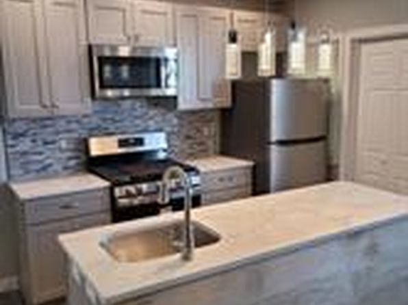 4615 Fernhill Rd, Philadelphia, PA 19144