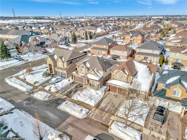Additional image 37 of 7 Bocelli Cres
