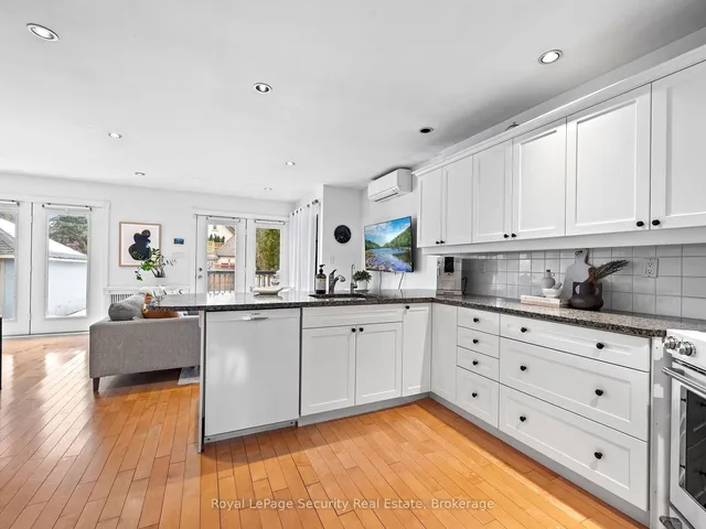 Additional image 13 of 8 Kingsgarden Rd