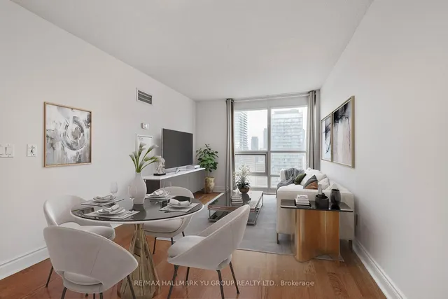 Additional image 2 of 763 Bay St Unit 4101