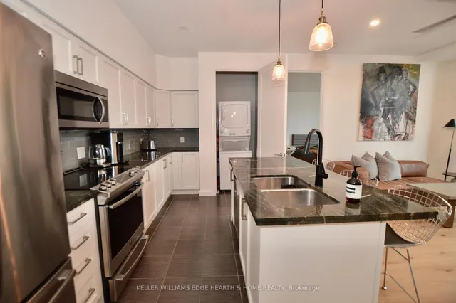 Additional image 11 of 112 King St Unit 1108