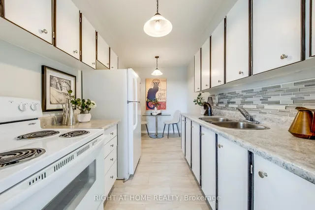 Additional image 15 of 45 Southport St Unit 412