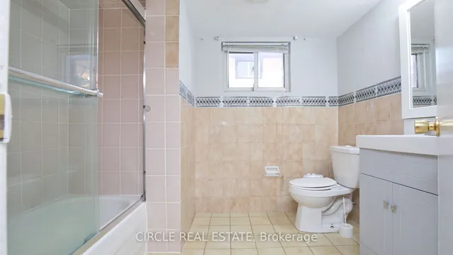 Additional image 39 of 3764 Wyewood Rd