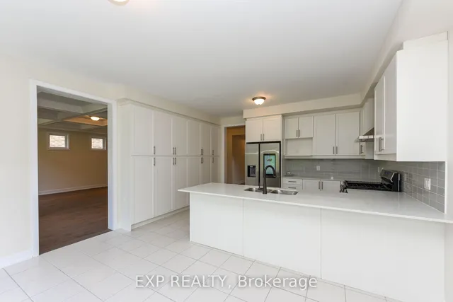 Additional image 13 of 1431 wellwood Terr