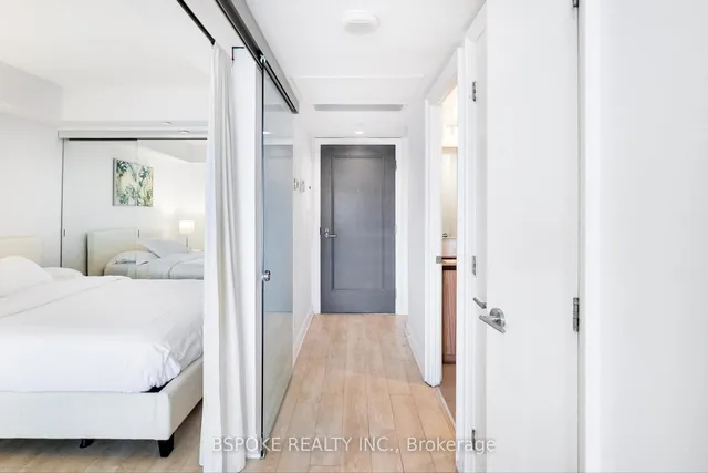 Additional image 2 of 155 Yorkville Ave Unit 1918