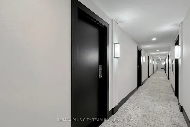 Additional image 5 of 96 St Patrick St Unit 1412