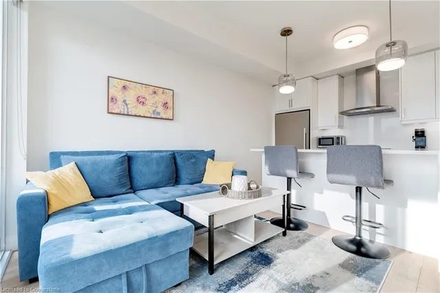 Additional image 7 of 500 Brock Ave Unit 909