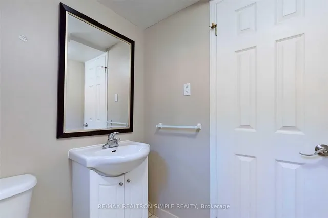 Additional image 14 of 608 Van Horne Ave