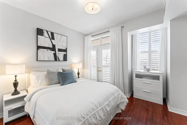 Additional image 10 of 3531 Lake Shore Blvd Unit 104