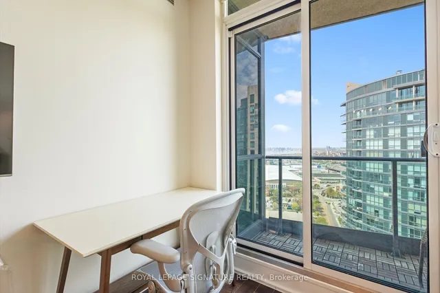 Additional image 15 of 215 Fort York Blvd Unit 3407