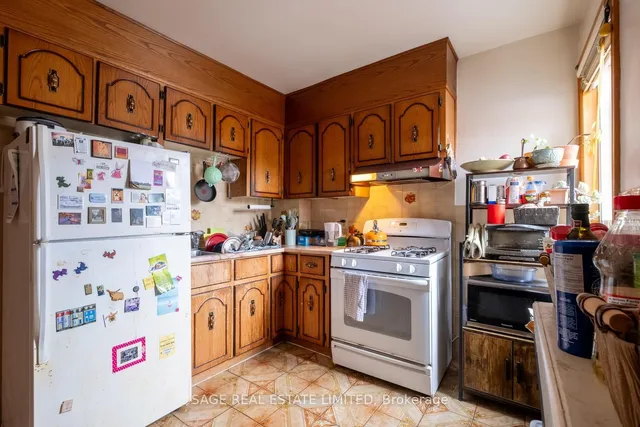 Additional image 11 of 112 Beatrice St