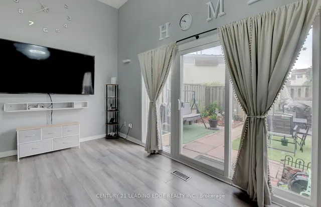 Additional image 8 of 11 Harrisford St Unit 107