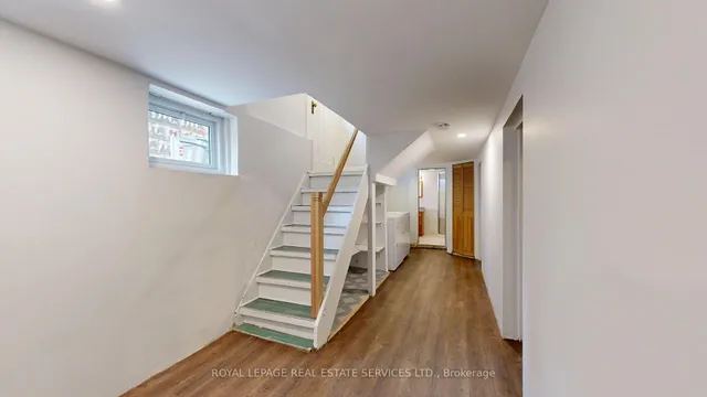 Additional image 41 of 216 Humberside Ave