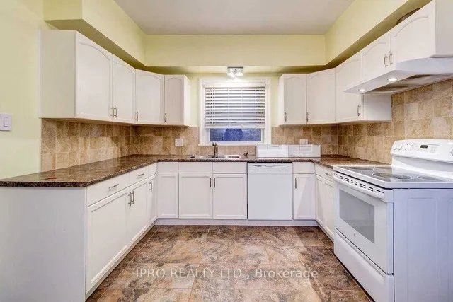 Additional image 27 of 219 Wentworth St