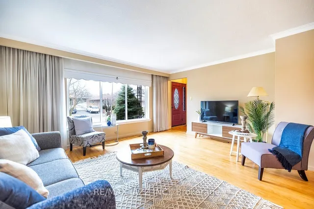 Additional image 17 of 16 Gloaming Dr