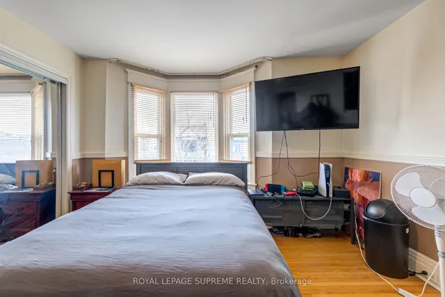 Additional image 17 of 112 Wallace Ave