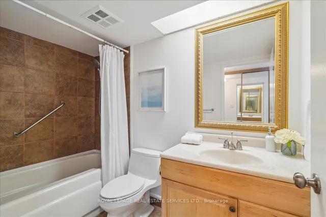 Additional image 19 of 20 Dean Park Rd Unit 214