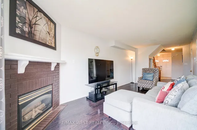 Additional image 12 of 100 Brickyard Way Unit 14