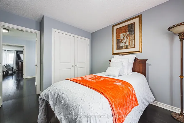 Additional image 30 of 27 Dufay Rd