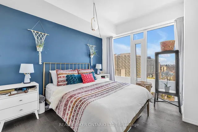 Additional image 15 of 5 Soudan Ave Unit 2004