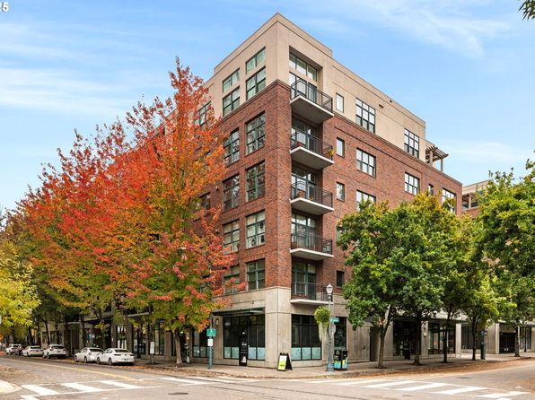 820 NW 12th Ave, Portland, OR