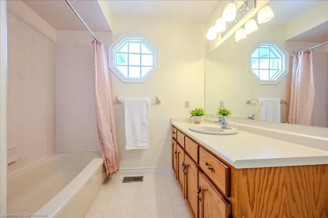 Additional image 31 of 53 Lynnvalley Cres