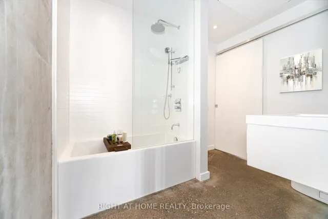 Additional image 17 of 29 Camden St Unit 409