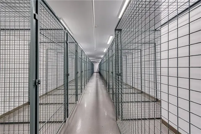 Additional image 36 of 460 Dundas St Unit 122