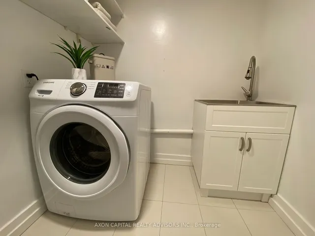 Additional image 35 of 59 Mcmurrich St