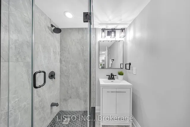 Additional image 17 of 68 Grangeway Ave Unit 906