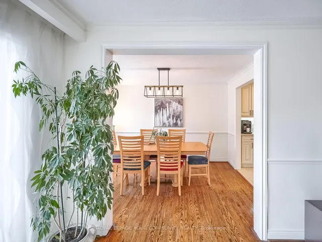 Additional image 7 of 46 Fontainbleau Dr