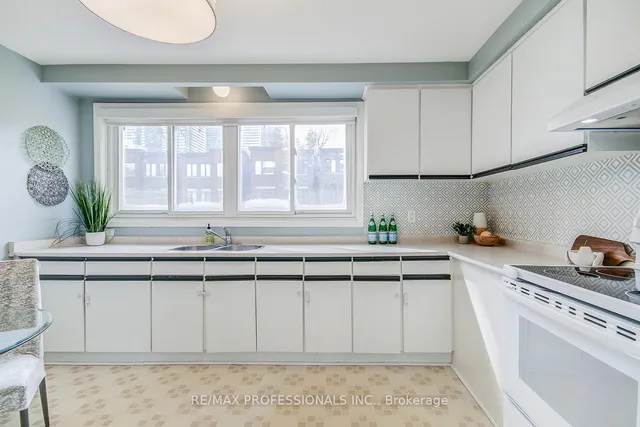 Additional image 15 of 71 Elvina Gdns