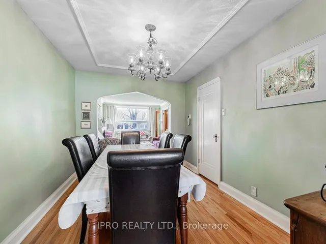 Additional image 6 of 948 Pape Ave