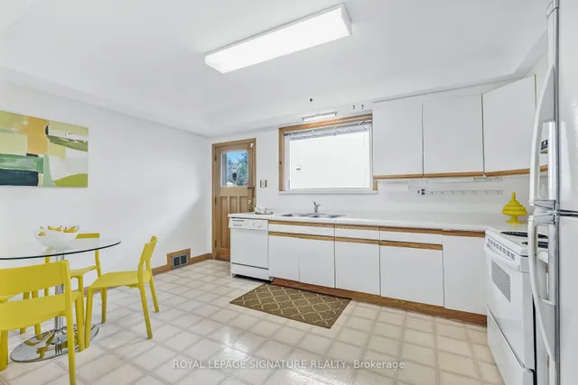 Additional image 4 of 186 Burbank Dr