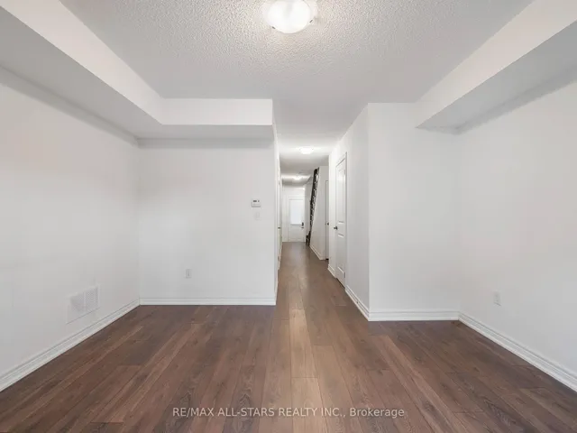 Additional image 8 of 32 Faye St